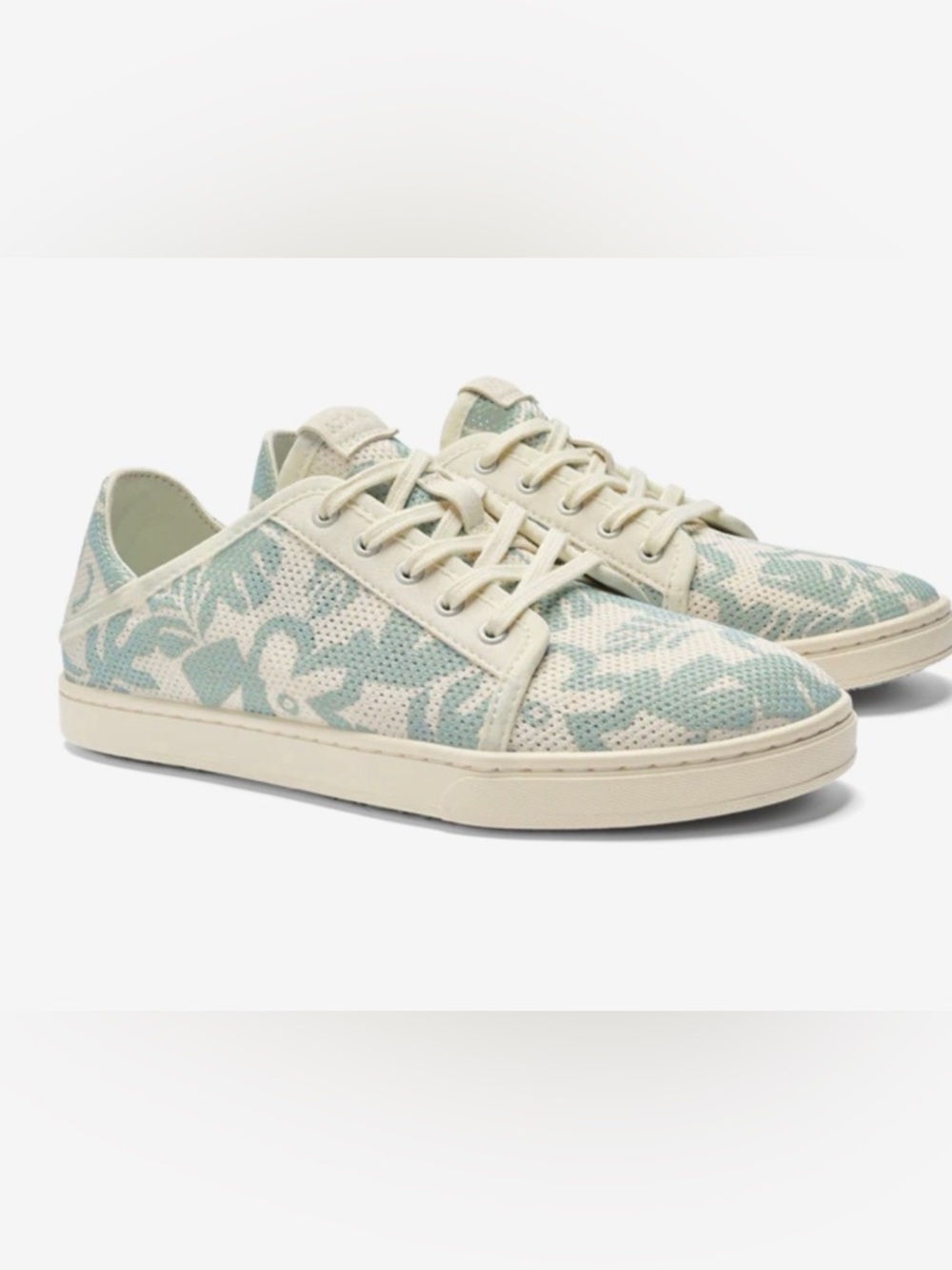 OluKai Women's Pehuea Li Convertible Sneaker